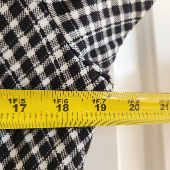 NWT SPANX Women’s M Ponte Jacquard Mini Dress Black And White Bodycon Stre - Picture 2 of 3